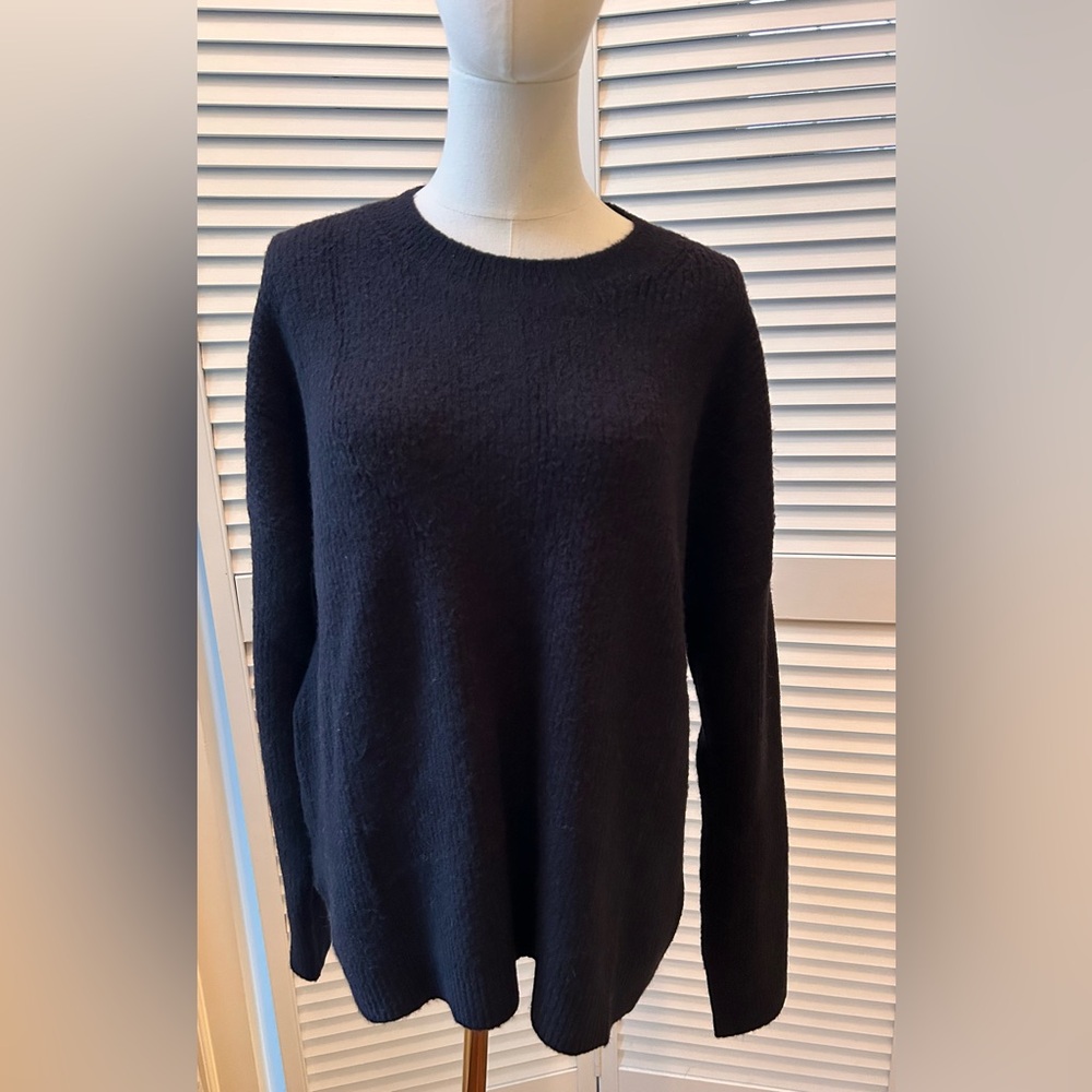 NWT J. Crew crew neck black sweater in Extra-Soft yarn.